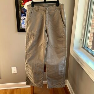 North Face Men’s Tech Outdoor Hiking Pants Size 32 Short Khaki Nylon